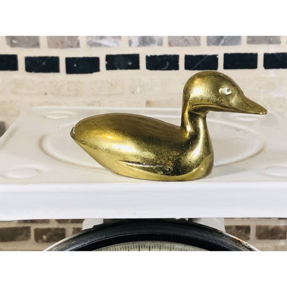 Brass Duck Paperweight Figure Vintage Home Décor Great Patina - Picture 1 of 5
